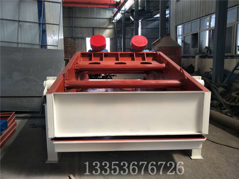 砂石料廠水洗砂直線脫水篩在使用時我們要注意哪些？